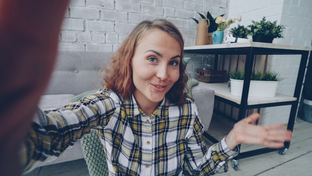 Como fazer lives no Instagram e TikTok para vender mais em 2026